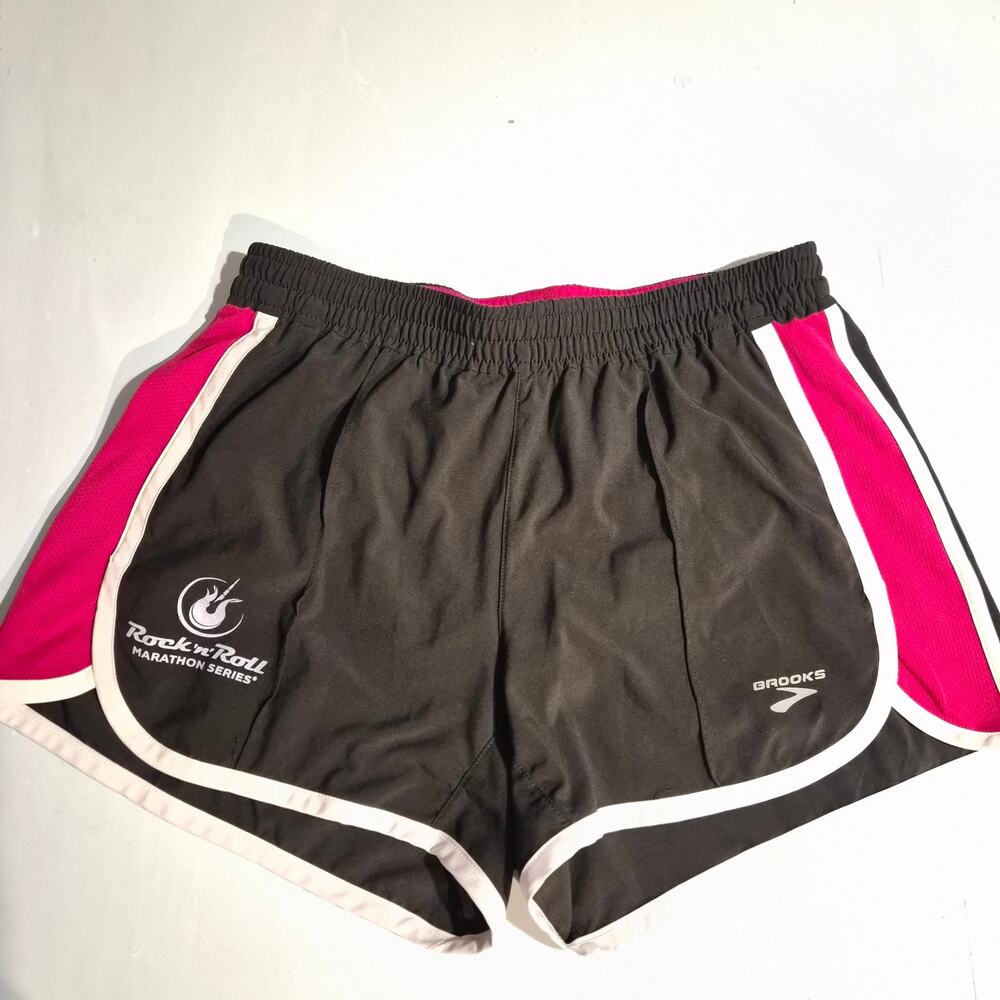 Brooks Rock n‎ Roll Marathon Running Shorts Black Red White Medium
